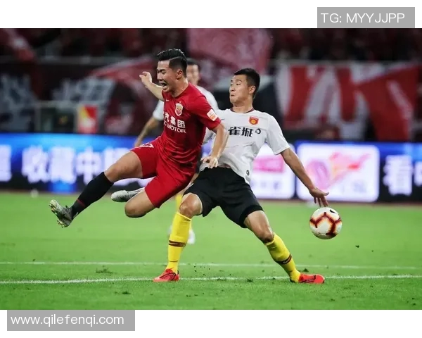 上港与华夏精彩对决全场录像回放尽享足球盛宴 上港与华夏精彩对决全场录像回放尽享足球盛宴