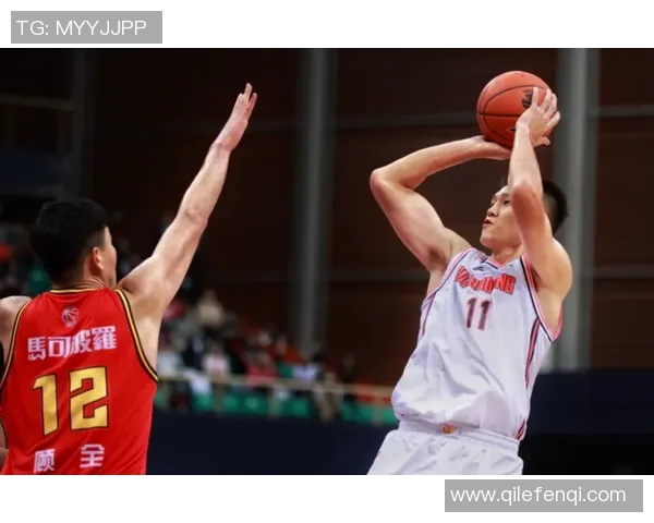 诺维奇与伯顿精彩对决直播全程回顾与分析 诺维奇与伯顿精彩对决直播全程回顾与分析